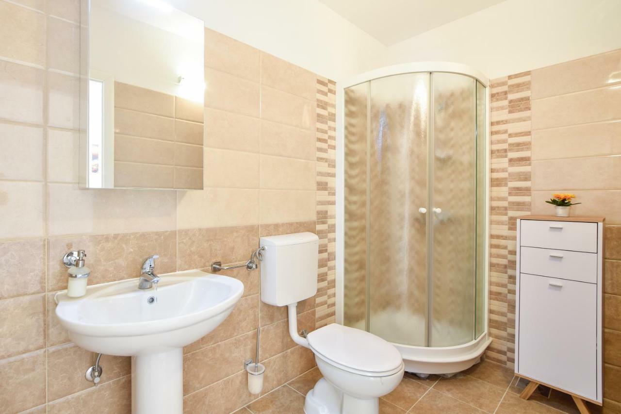 Villa Mar 1 - Luxury Apartments 푸치스차 외부 사진