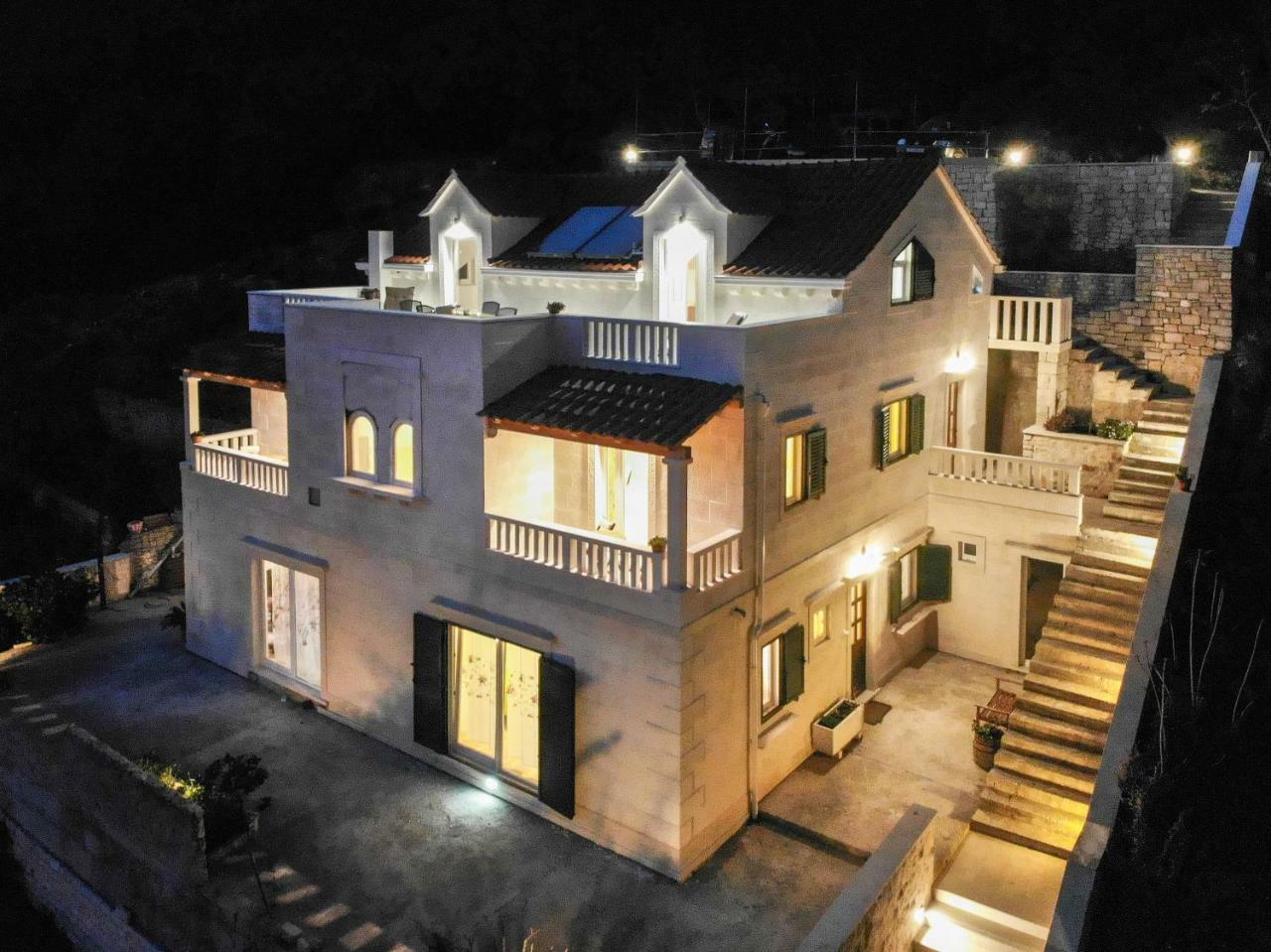 Villa Mar 1 - Luxury Apartments 푸치스차 외부 사진