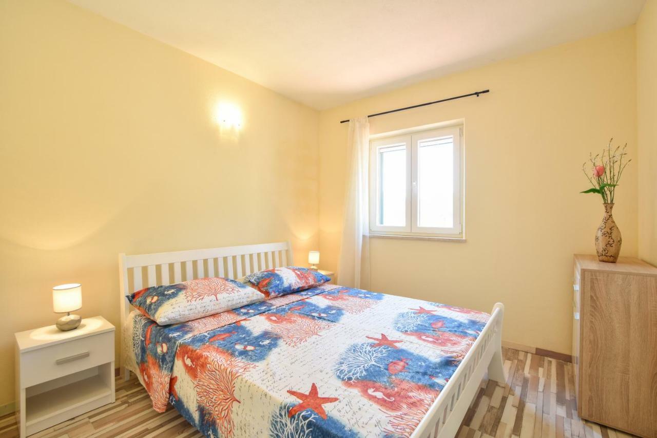 Villa Mar 1 - Luxury Apartments 푸치스차 외부 사진