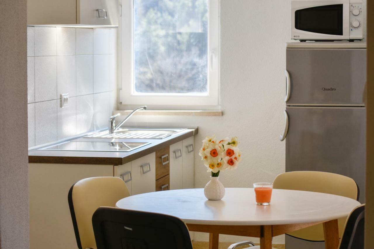 Villa Mar 1 - Luxury Apartments 푸치스차 외부 사진
