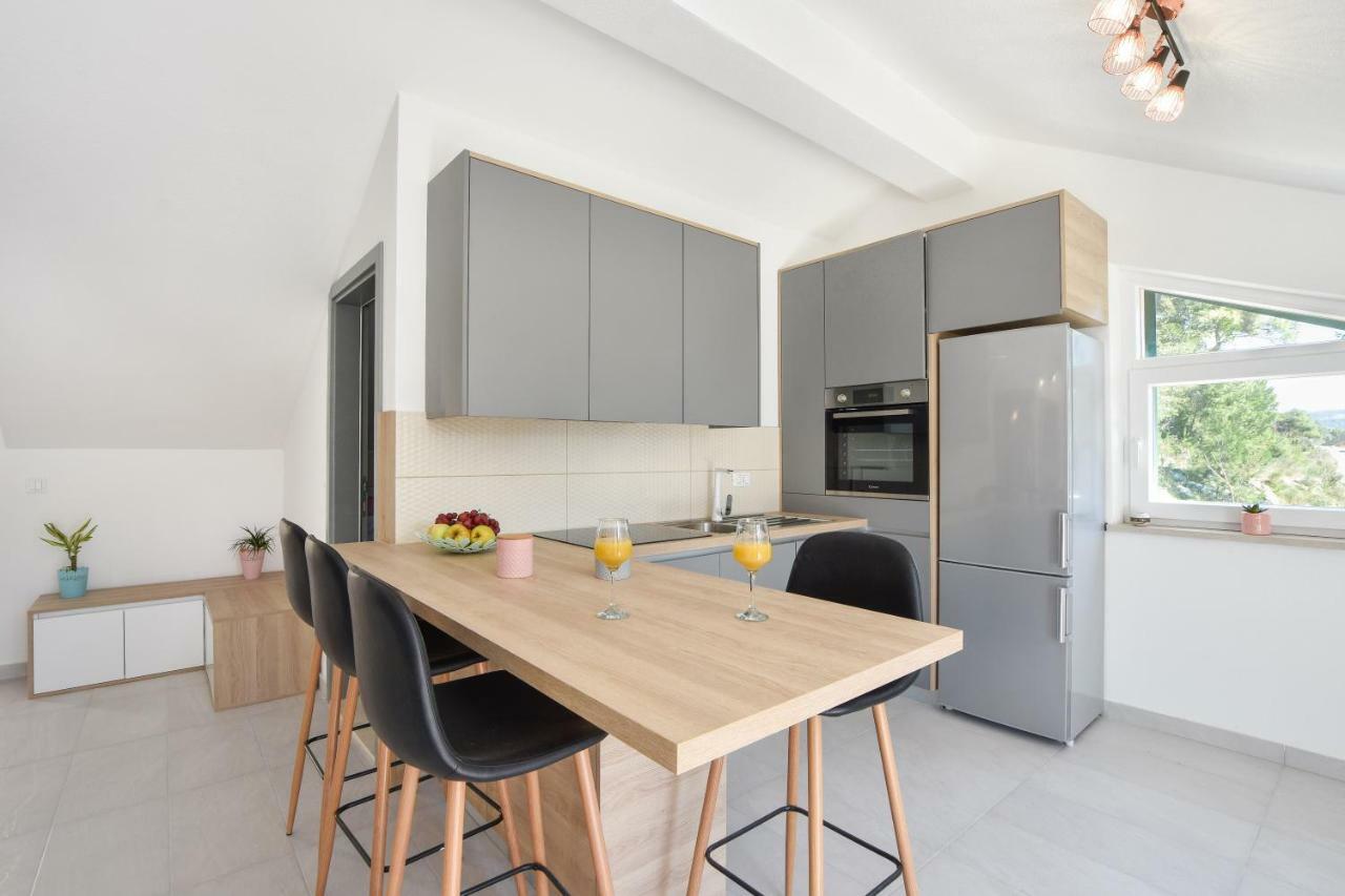 Villa Mar 1 - Luxury Apartments 푸치스차 외부 사진