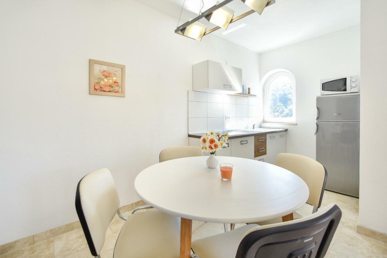 Villa Mar 1 - Luxury Apartments 푸치스차 외부 사진